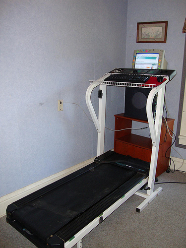 treadmill desk full view angle computer keyboard and mouse 